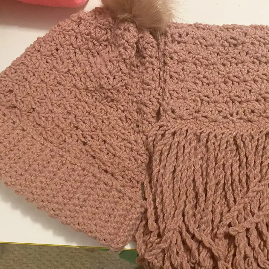 accessories hat scarf matching dusty rose