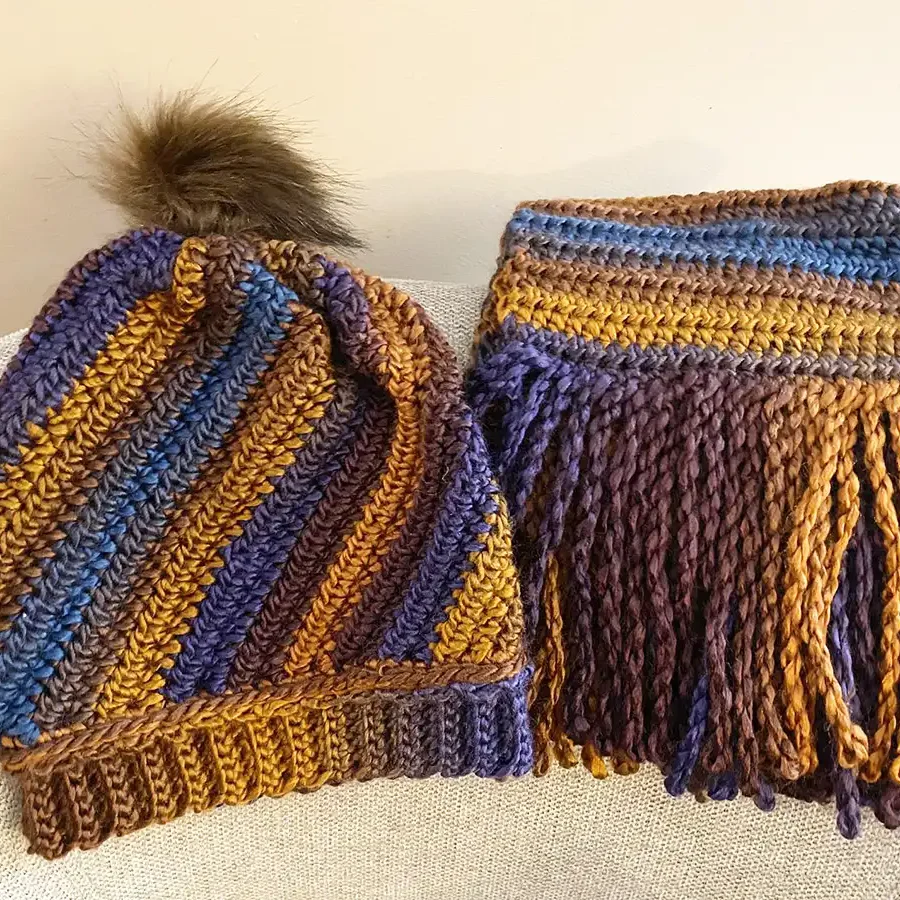 accessories hat scarf matching earth tones