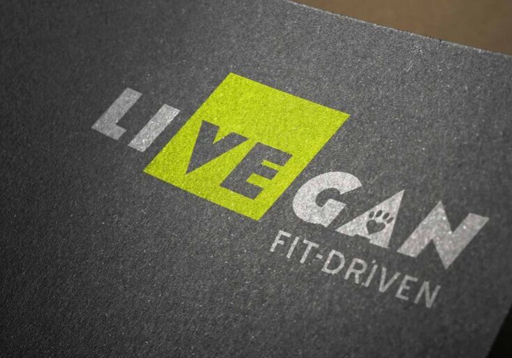 LiVEgan logo mockup
